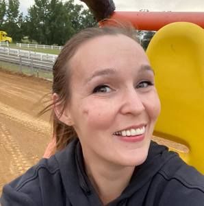 Meet your Posher, Brandy